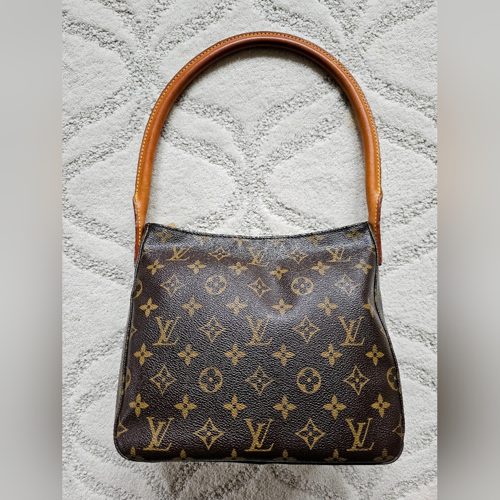 LV Monogram Canvas Looping MM Bag